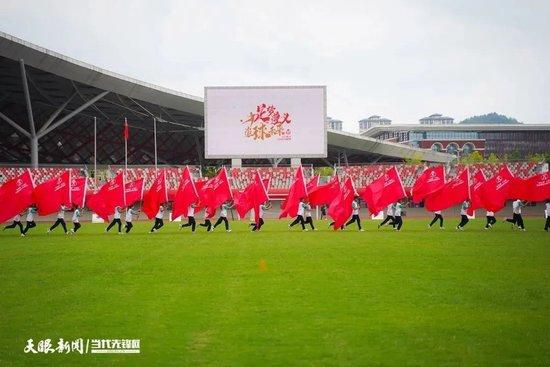 先导预告中，赌城澳门纸醉金迷